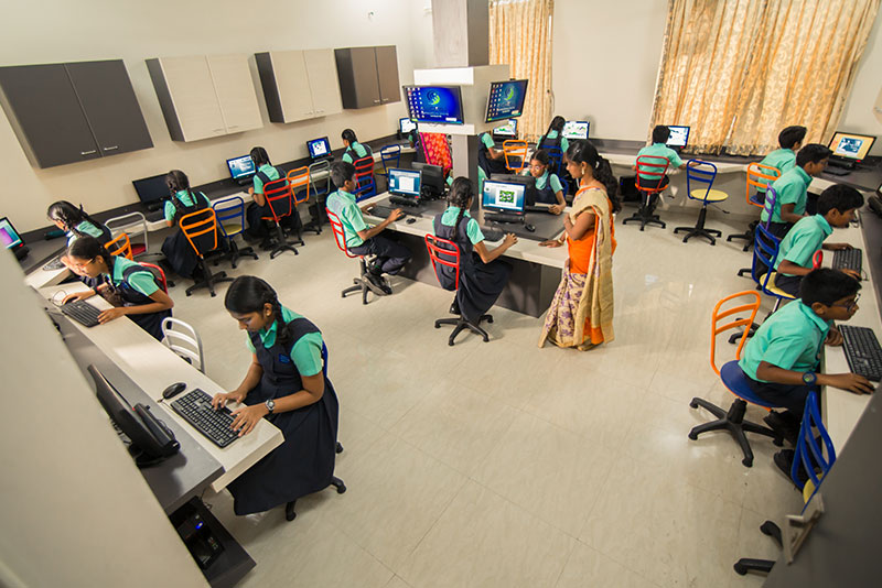 computer lab image - suguna