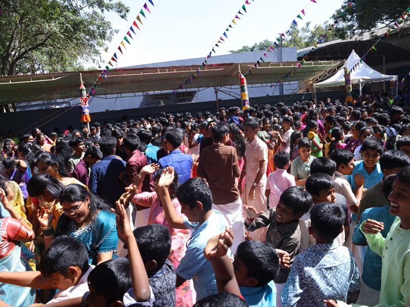 Pongal Function - Suguna International School